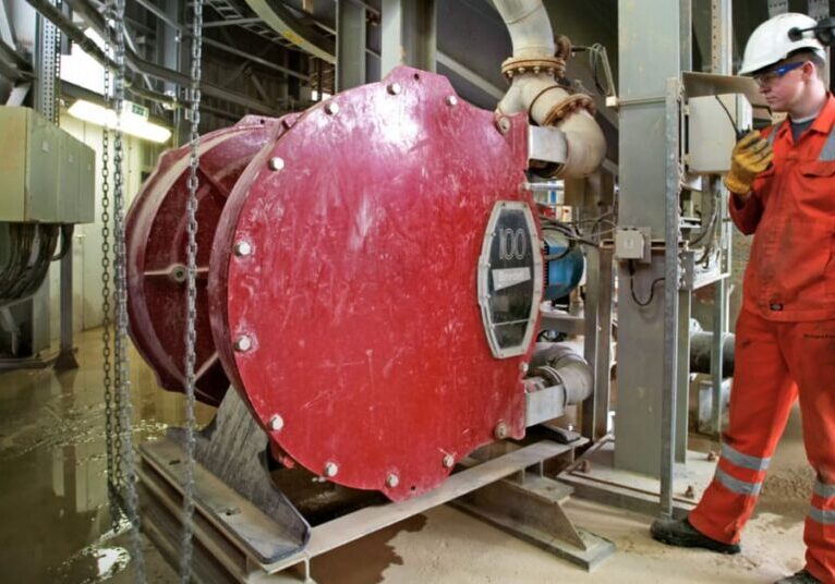 reducir derrames peligrosos en minería